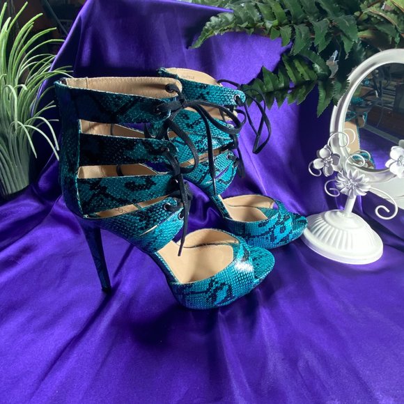 ๐Shoe Dazzle Chatelle Snake Print Stiletto Sandal - Picture 6 of 14